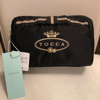 トッカ(TOCCA)の【新品未使用】TOCCA ロゴポーチ ブラック タグ付き(ポーチ)