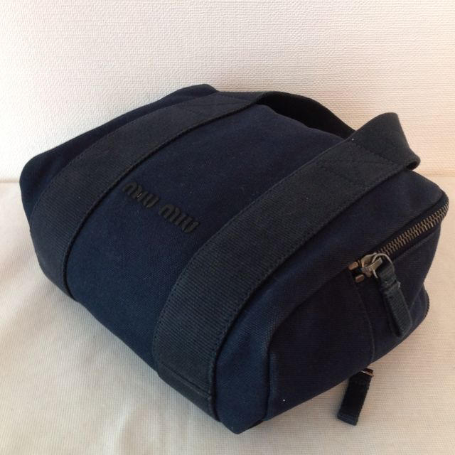 miumiu(ミュウミュウ)の特価❤良品❤ミュウミュウ❤ハンドバッグ レディースのバッグ(ハンドバッグ)の商品写真