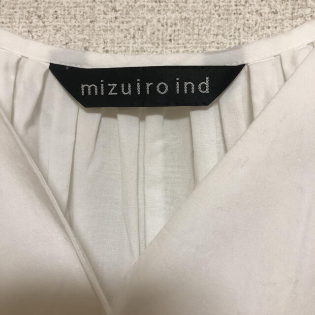 nest Robe(ネストローブ)のmizuiro-ind/ バックギャザー シャツ ブラウス レディースのトップス(シャツ/ブラウス(長袖/七分))の商品写真