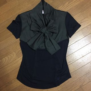 ヴィヴィアンウエストウッド(Vivienne Westwood)のひなーじゅさま専用vivienneリボン(カットソー(半袖/袖なし))