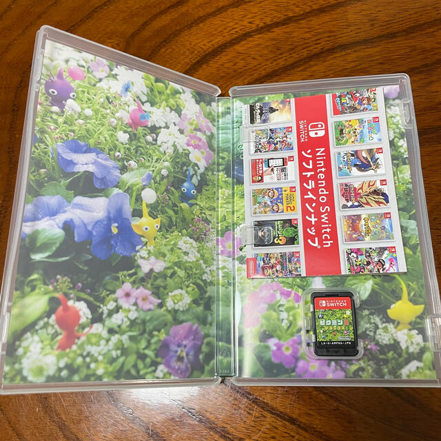 Nintendo Switch(ニンテンドースイッチ)のピクミン3デラックス　Switchソフト エンタメ/ホビーのゲームソフト/ゲーム機本体(家庭用ゲームソフト)の商品写真