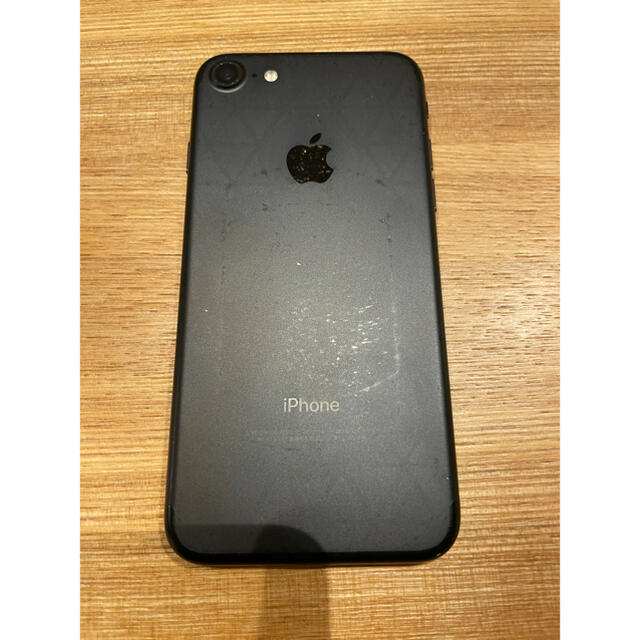 Apple(アップル)のiPhone7 スマホ/家電/カメラのスマートフォン/携帯電話(スマートフォン本体)の商品写真