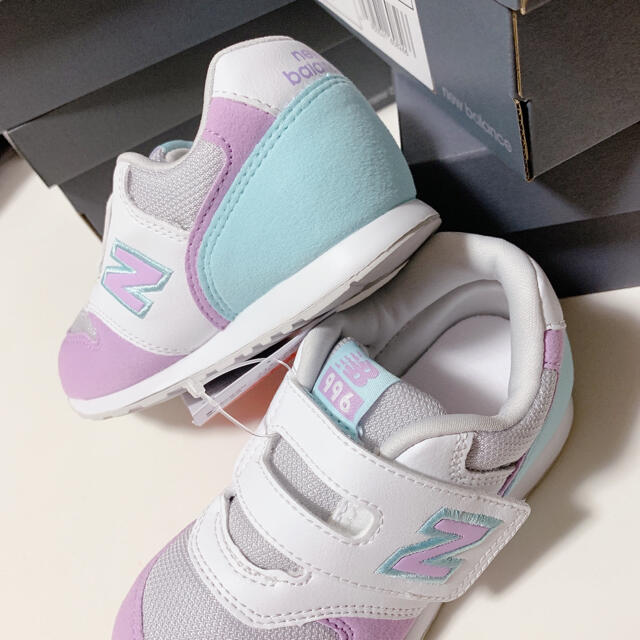 New Balance(ニューバランス)の15.0 新品 ニューバランス スニーカー 996 ライラック アクア キッズ キッズ/ベビー/マタニティのキッズ靴/シューズ(15cm~)(スニーカー)の商品写真