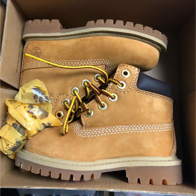 Timberland(ティンバーランド)の【新品未使用】キッズサイズ　ティンバーランド　 キッズ/ベビー/マタニティのベビー靴/シューズ(~14cm)(ブーツ)の商品写真