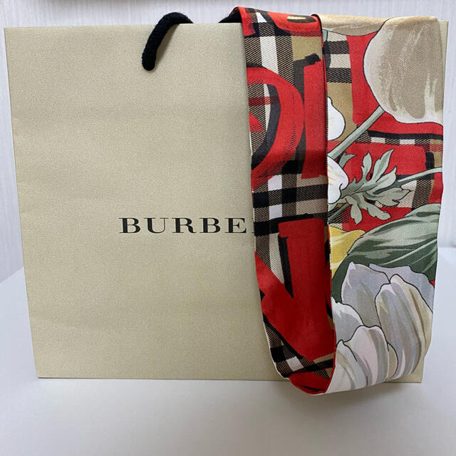 BURBERRY(バーバリー)の★ハリス様専用★Burberry スカーフ レディースのファッション小物(バンダナ/スカーフ)の商品写真