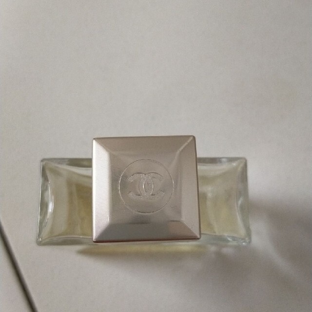 CHANEL(シャネル)の【空ボトル】CHANELカブリエル❇50ml コスメ/美容の香水(香水(女性用))の商品写真