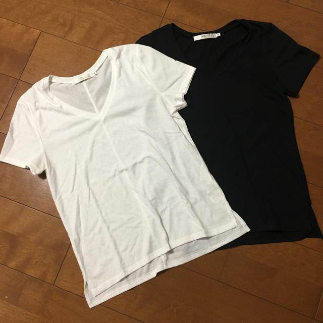 AZZURE(アズール)のアズール♡Tシャツ2点 レディースのトップス(Tシャツ(半袖/袖なし))の商品写真