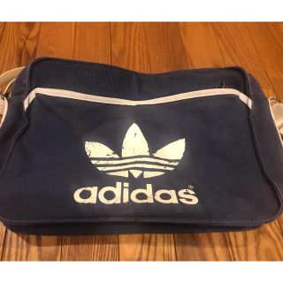 アディダス(adidas)のショルダーバック　adidas(ショルダーバッグ)