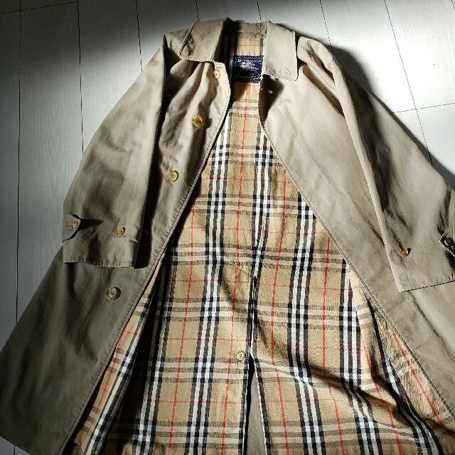 BURBERRY(バーバリー)のBURBERRY コート 一枚袖　コットン100%  メンズのジャケット/アウター(ステンカラーコート)の商品写真
