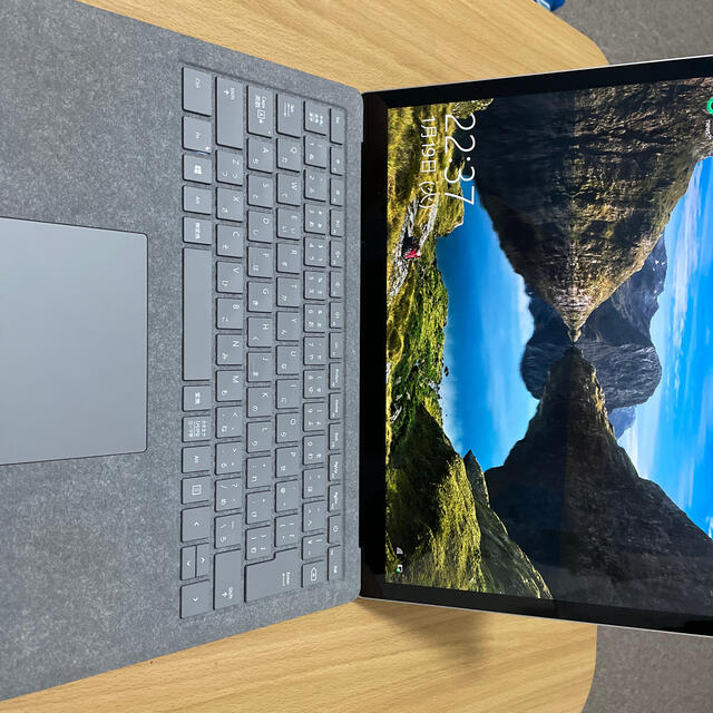 Microsoft(マイクロソフト)のSurface laptop スマホ/家電/カメラのPC/タブレット(ノートPC)の商品写真