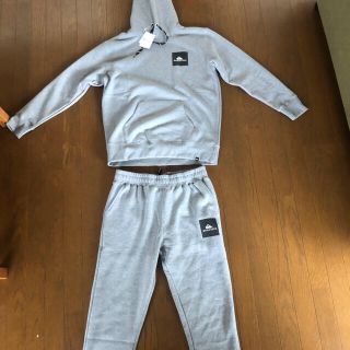 クイックシルバー(QUIKSILVER)の【新品】【未使用】クイック　シルバー　スウェット　パーカー　パンツ　セット(セットアップ)