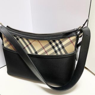 バーバリー(BURBERRY)のBurberry ショルダーバッグ(ショルダーバッグ)