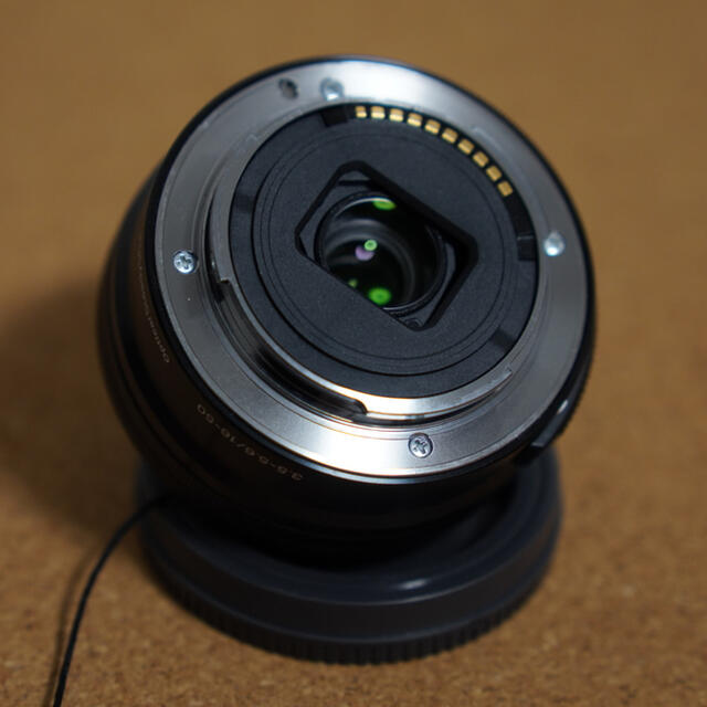 SONY(ソニー)のおまけつき　標準ズームレンズ  SELP 1650  スマホ/家電/カメラのカメラ(レンズ(ズーム))の商品写真