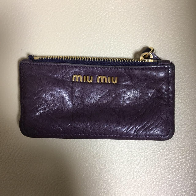miumiu(ミュウミュウ)のmiumiu キーケース コインケース メンズのファッション小物(キーケース)の商品写真