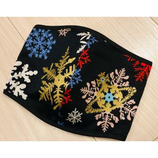 ヴィヴィアンウエストウッド(Vivienne Westwood)のvivienneゴールドSnow☆立体インナーマスク大(その他)