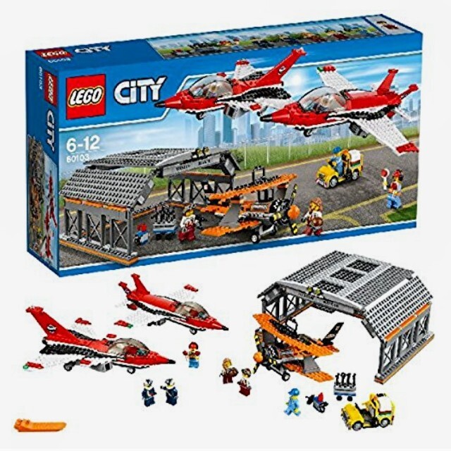 Lego - レゴ☆シティ エアーショー 飛行場作業員&給油車両 美品 人気