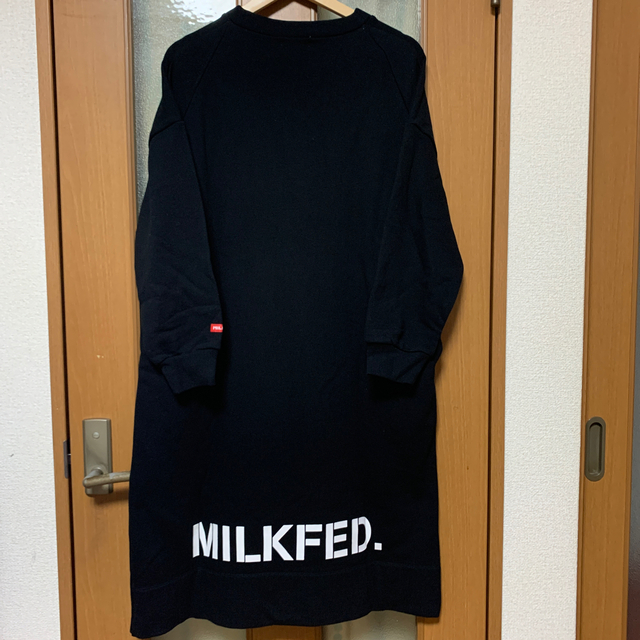 MILKFED.(ミルクフェド)のMILKFED. スエットワンピース(ブラック) レディースのワンピース(ロングワンピース/マキシワンピース)の商品写真