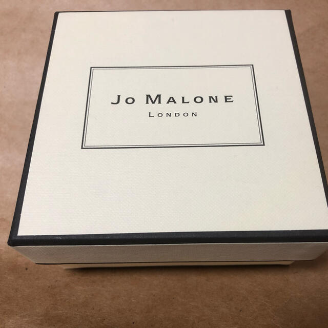 Jo Malone(ジョーマローン)のJo Malone ジョーマローン　イングリッシュペアー&フリージア　クレーム コスメ/美容のボディケア(ボディクリーム)の商品写真