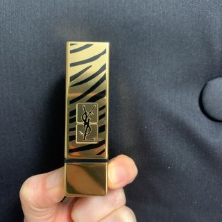 イヴサンローランボーテ(Yves Saint Laurent Beaute)のYSL イヴサンローラン ピュールクチュール #104(口紅)