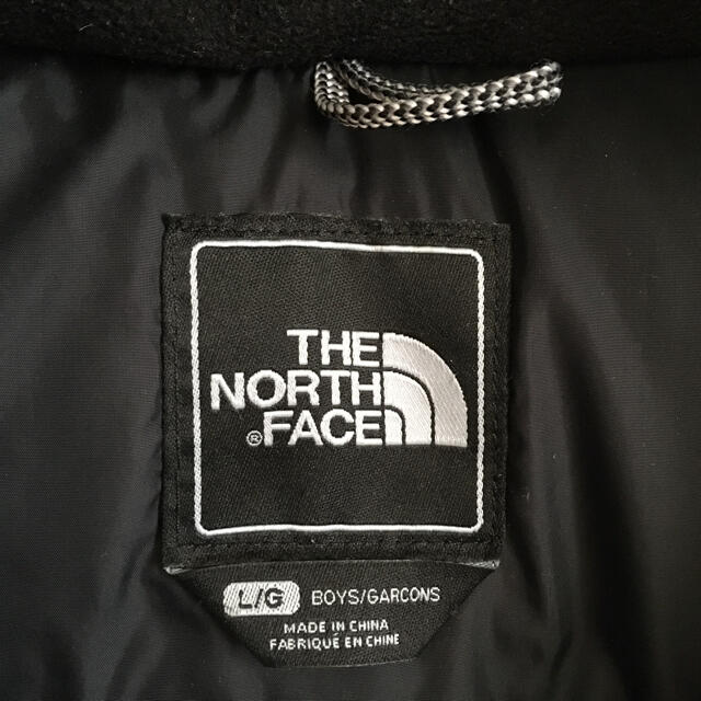 THE NORTH FACE(ザノースフェイス)のノースフェイス　ダウン　アウター　140 150 キッズ/ベビー/マタニティのキッズ服女の子用(90cm~)(ジャケット/上着)の商品写真