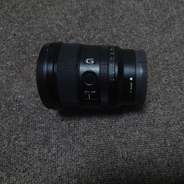 SONY(ソニー)のSONY FE20mm F1.8 G  sel20f18g超広角レンズ ほぼ新品 スマホ/家電/カメラのカメラ(レンズ(単焦点))の商品写真