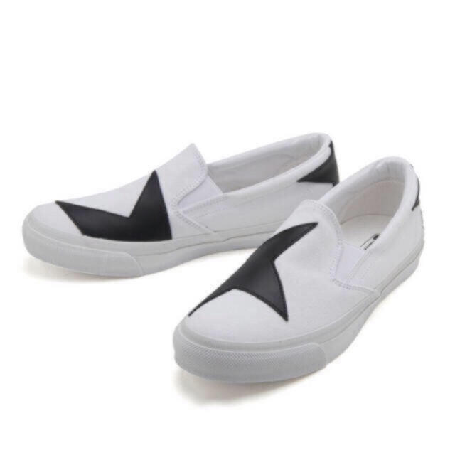 CONVERSE(コンバース)のCONVERSE SKIDGRIP BS SLIP-ON WHITE/BLACK レディースの靴/シューズ(スリッポン/モカシン)の商品写真