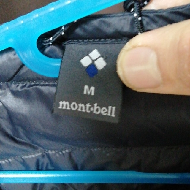 mont bell(モンベル)のモンベルmontbellスペリオダウン黒 メンズのジャケット/アウター(ダウンジャケット)の商品写真