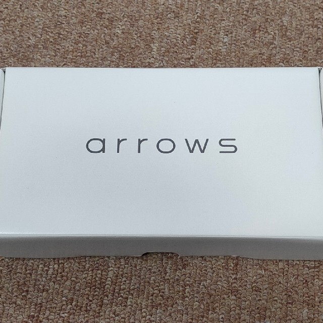 ブラック ほぼ未使用品 M05 arrows です。