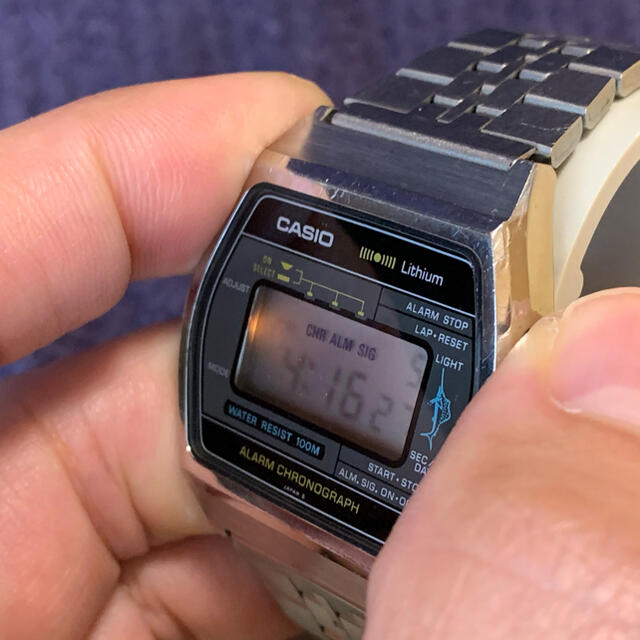 CASIO(カシオ)の値下げ中 ★ CASIO W-250 108 カジキ レア ビンテージ 希少★ メンズの時計(腕時計(デジタル))の商品写真