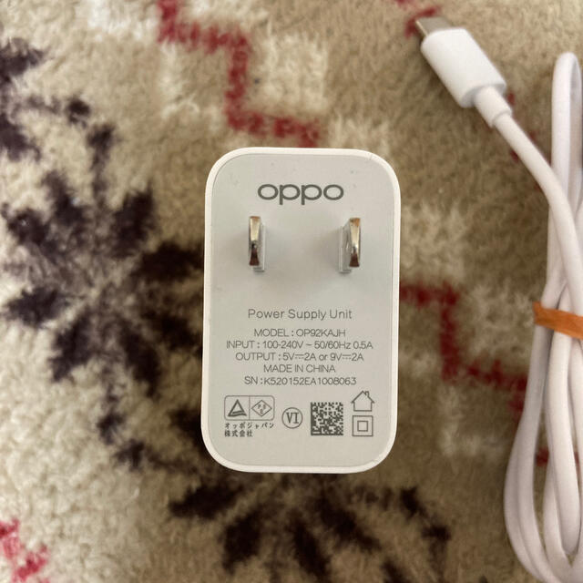 OPPO(オッポ)のOPPO 充電器 スマホ/家電/カメラのスマートフォン/携帯電話(バッテリー/充電器)の商品写真