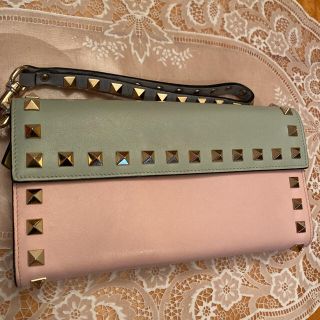 VALENTINO(財布)のフリマアイテム一覧 VALENTINO(財布)のフリマアイテム一覧