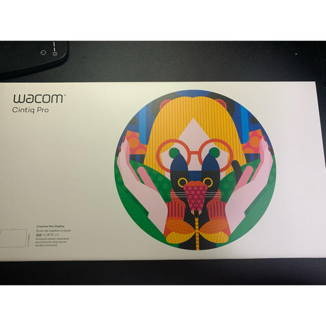 Wacom(ワコム)のWacom Cintiq Pro 13 DTH-1320/AK0 スマホ/家電/カメラのPC/タブレット(PC周辺機器)の商品写真