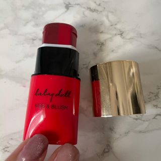 イヴサンローランボーテ(Yves Saint Laurent Beaute)のイヴサンローラン　リップチーク(チーク)