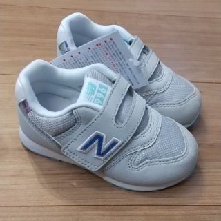 ニューバランス(New Balance)の箱なし ニューバランススニーカー IZ996 グレイホログラム 15.0cm(スニーカー)