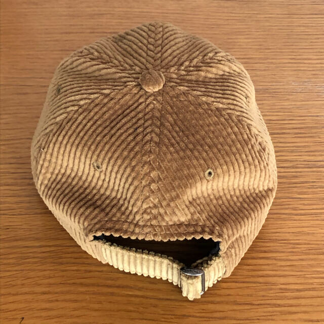 Supreme(シュプリーム)のSupreme Ripple Corduroy Small Box 6Panel メンズの帽子(キャップ)の商品写真