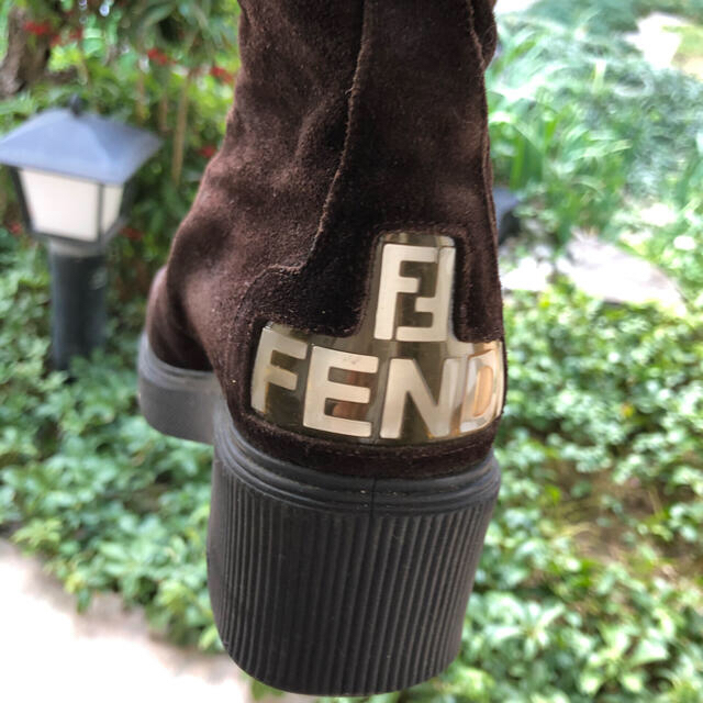 FENDI(フェンディ)のFENDI レディースの靴/シューズ(ブーツ)の商品写真