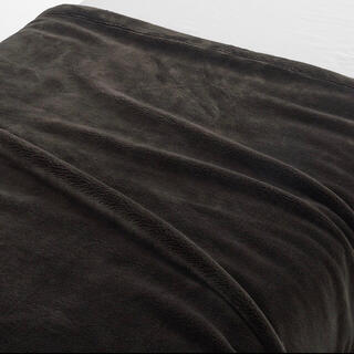 ムジルシリョウヒン(MUJI (無印良品))のあたたかファイバームレにくい厚手毛布　シングル　ブラウン　140×200cm(毛布)