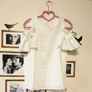 コウベレタス(神戸レタス)のオープンショルダーTops(Tシャツ(半袖/袖なし))