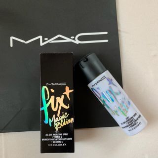 マック(MAC)の【新品未使用品】MAC フィックス+ ラディアンス(化粧水/ローション)