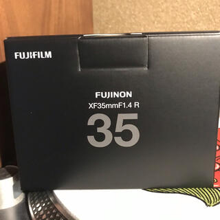 フジフイルム(富士フイルム)の富士フィルム フジノンレンズ  xf35mm f1.4 新品(レンズ(単焦点))