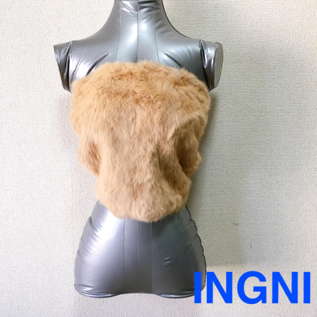 INGNI(イング)のINGNI 新品 ラビットファー ベアトップ チューブトップ レディースのトップス(ベアトップ/チューブトップ)の商品写真