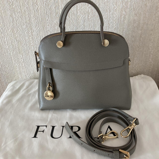 FURLA フルラ パイパー S！