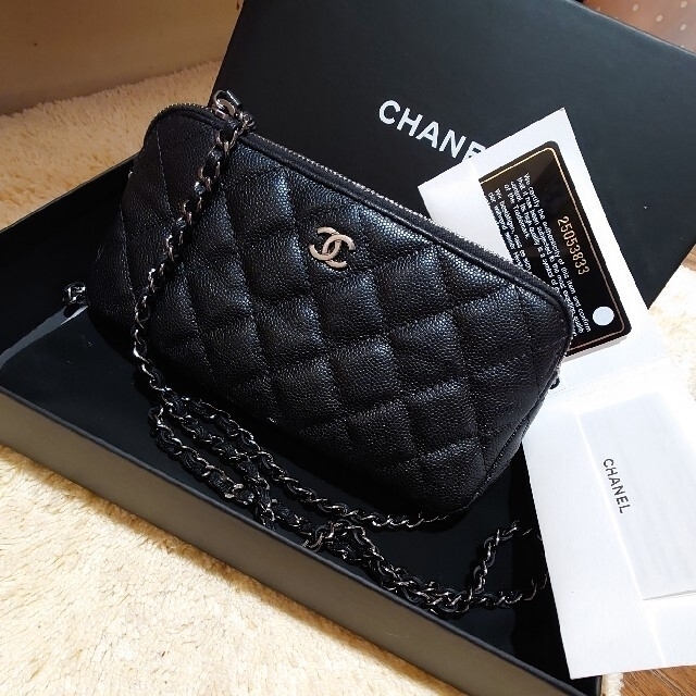 新発売の CHANEL チェーンウォレット シャネル - 財布 - kajal.pl