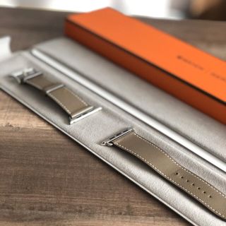 エルメス(Hermes)の【最終価格】Apple Watch HERMES バンド 42mm Etoupe(レザーベルト)