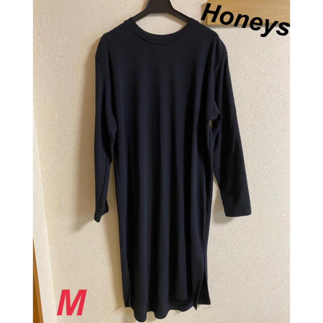 HONEYS(ハニーズ)のHoneys レディース　カットワンピース　ブラック　M レディースのワンピース(ひざ丈ワンピース)の商品写真