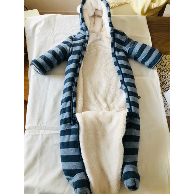 babyGAP(ベビーギャップ)のbaby gap カバーオール　ジャンプスーツ キッズ/ベビー/マタニティのベビー服(~85cm)(カバーオール)の商品写真