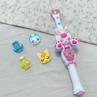 バンダイ(BANDAI)のNAGISA様専用ページ    ヒーリングっどプリキュア キュアタッチ(キャラクターグッズ)