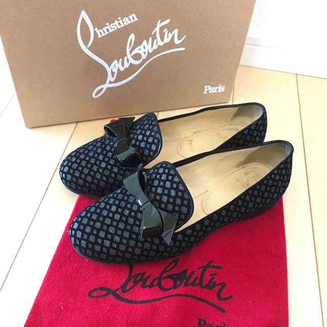 Christian Louboutin(クリスチャンルブタン)のルブタン ラメフラットシューズ レディースの靴/シューズ(ローファー/革靴)の商品写真