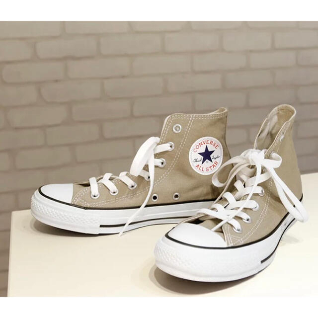 CONVERSE(コンバース)のconverse👟💓ハイカット💓人気スニーカー💓ベージュ💓 レディースの靴/シューズ(スニーカー)の商品写真