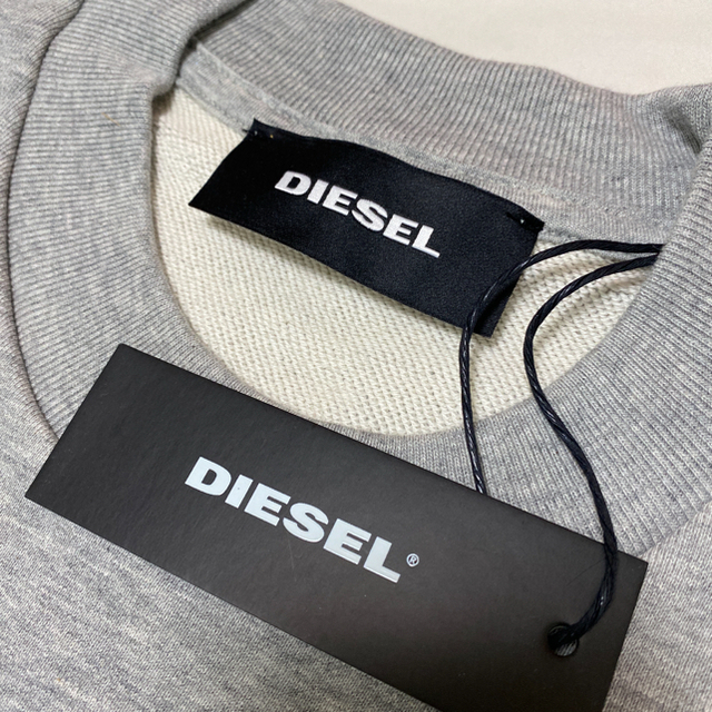 DIESEL Sサイズ Tシャツ　白　ラスト一枚